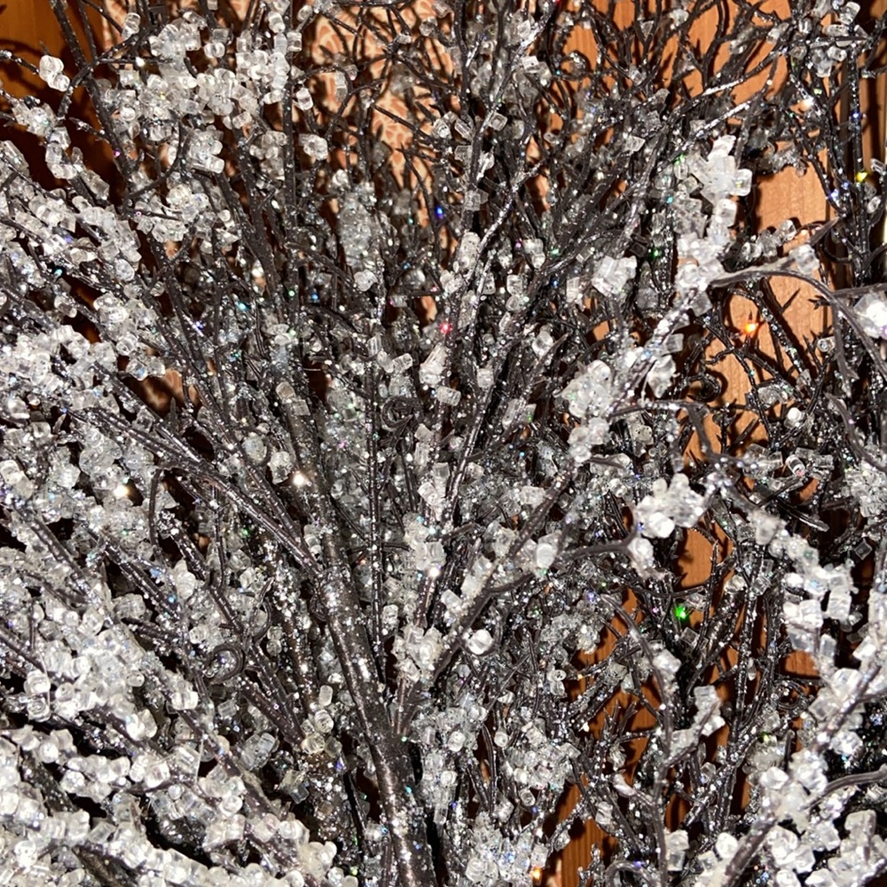 9 WINTER BRANCHES WITH ICE CRYSTALS AND GLITTER